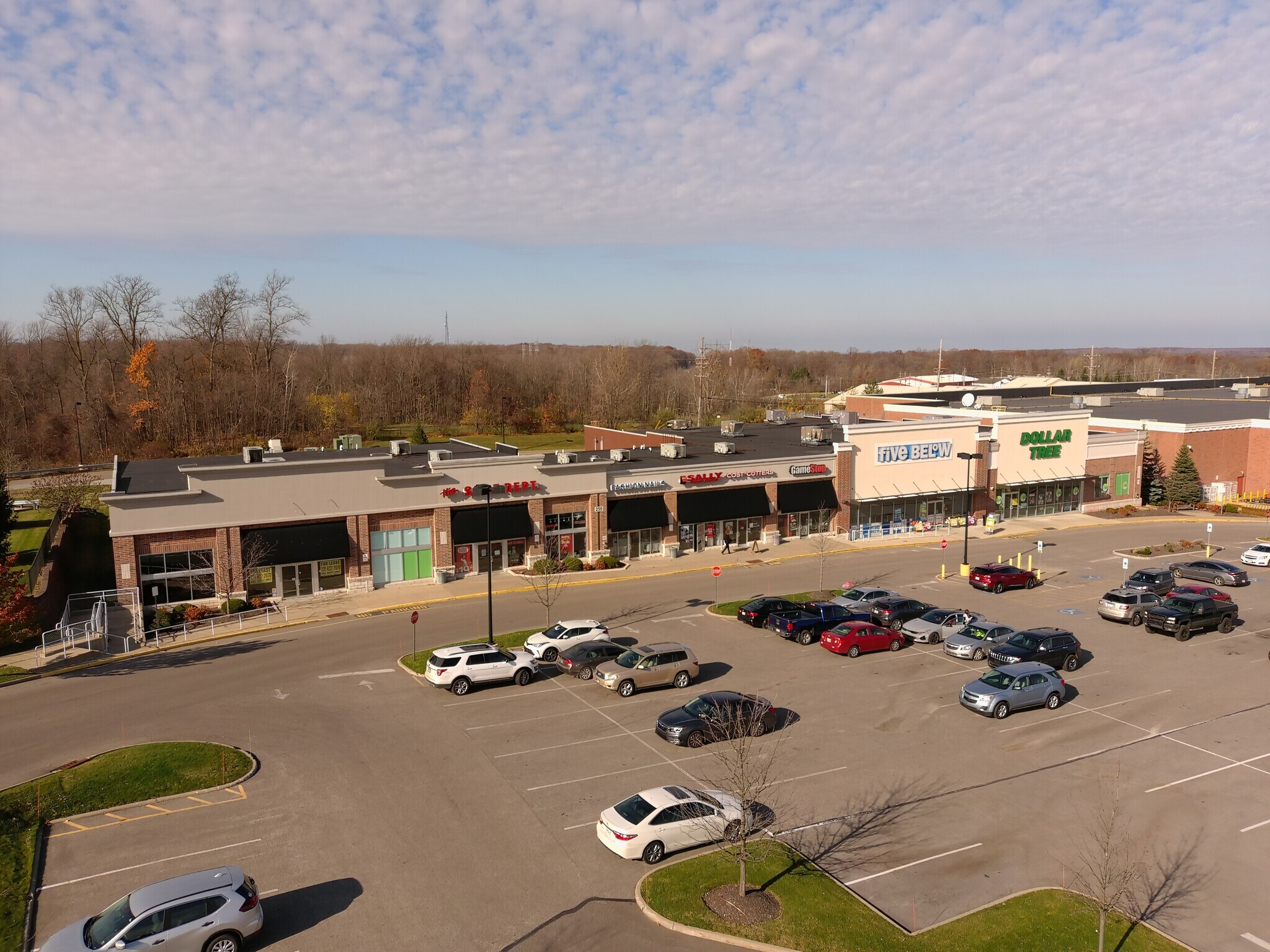255-Meadowlands-Dr-Chardon-OH-Building-Photo-1-LargeHighDefinition